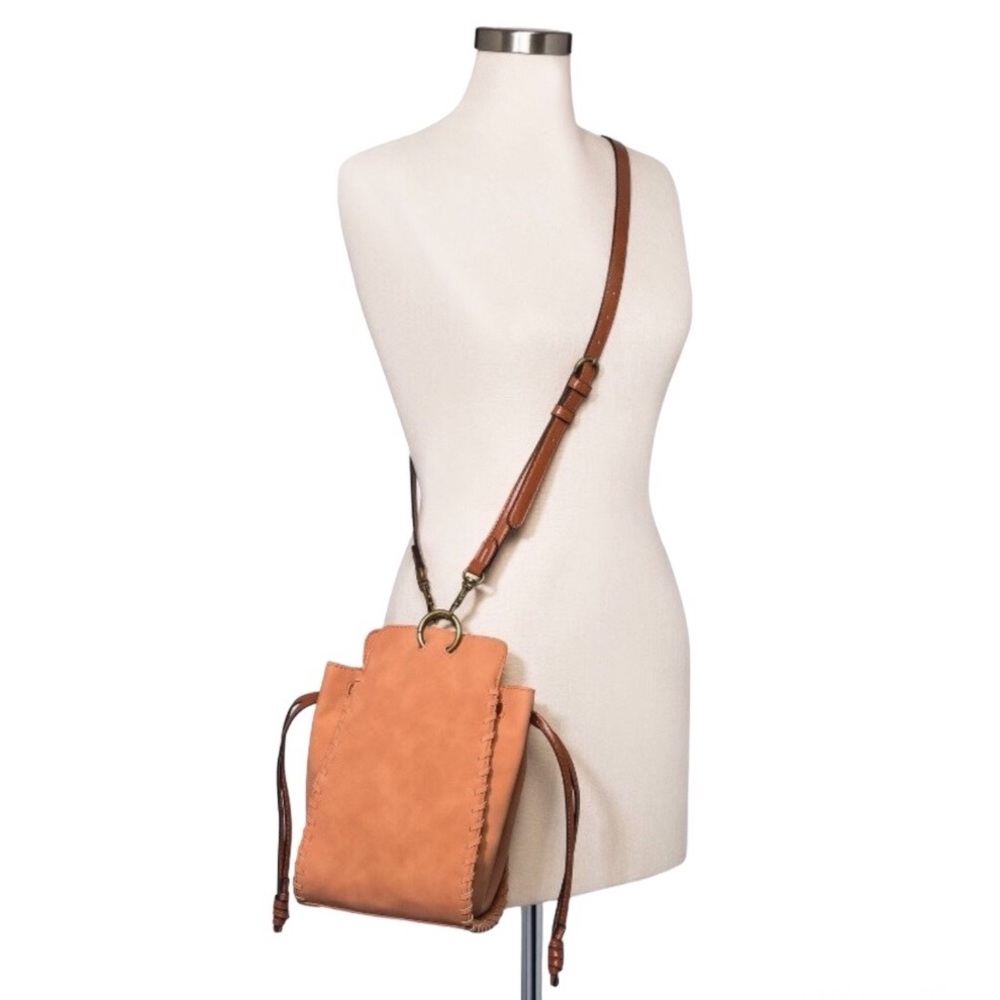 Universal Thread Drawstring Crossbody Bag - Picture 2 of 15